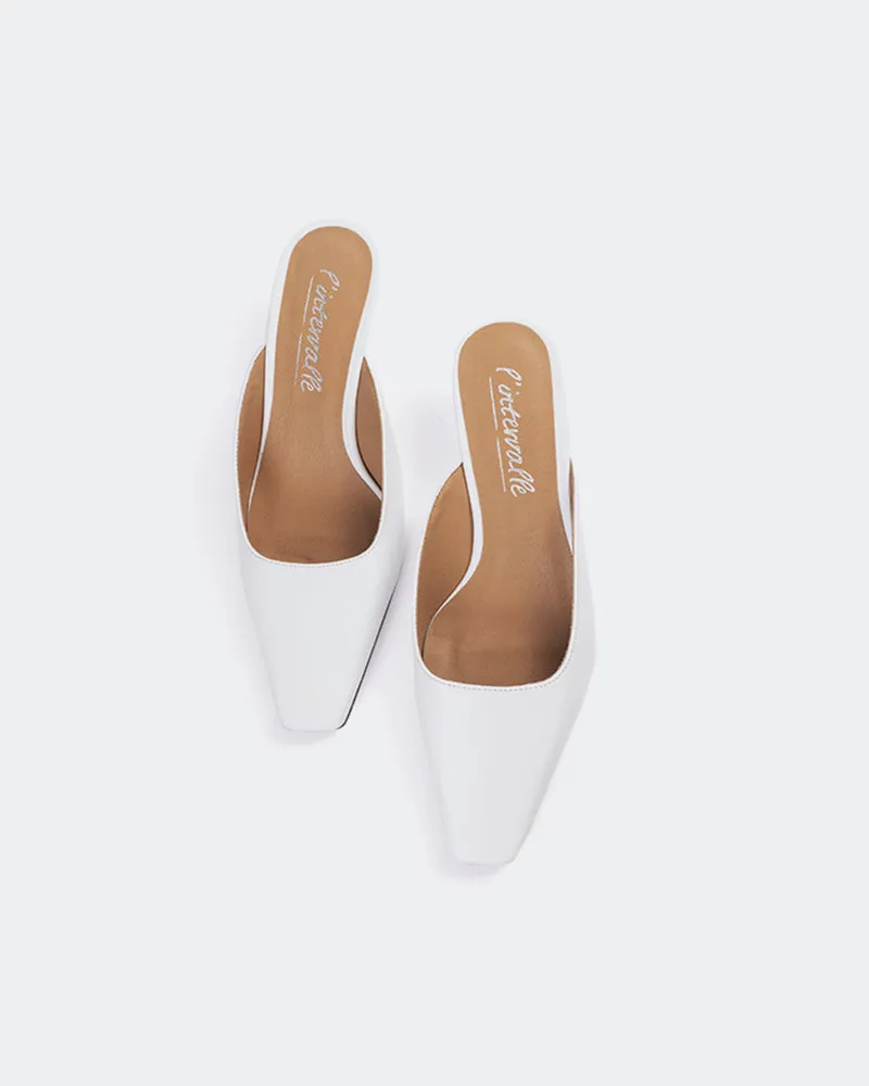 Nostrand White Leather