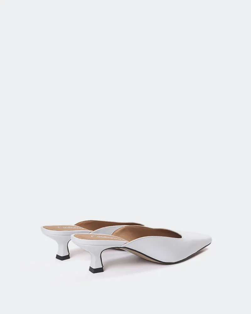 Nostrand White Leather