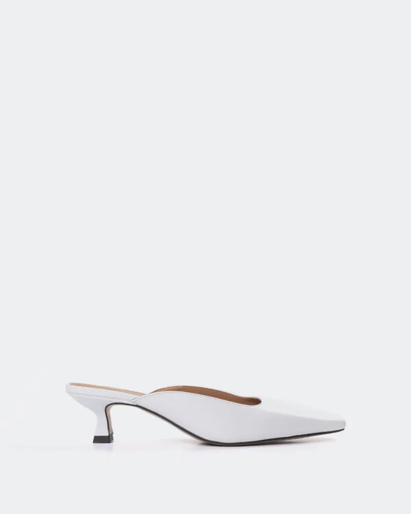 Nostrand White Leather