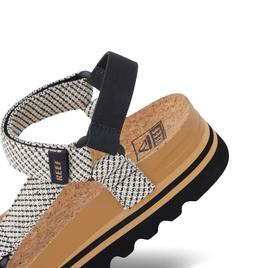 REEF Cushion Rem Hi