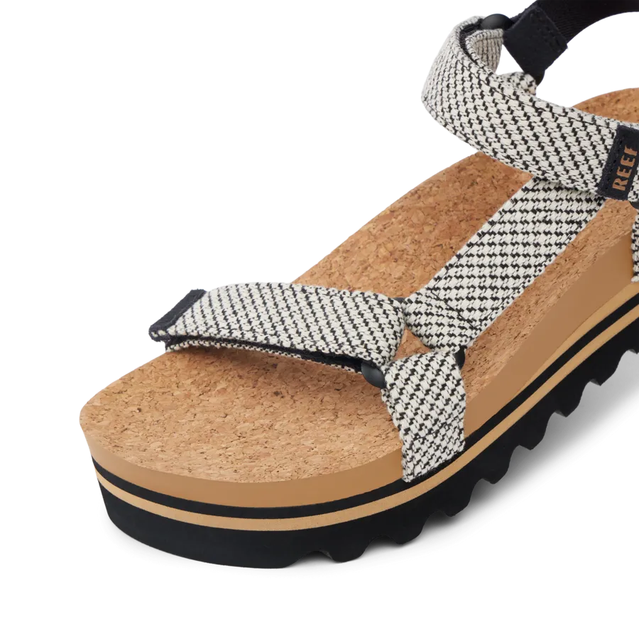 REEF Cushion Rem Hi
