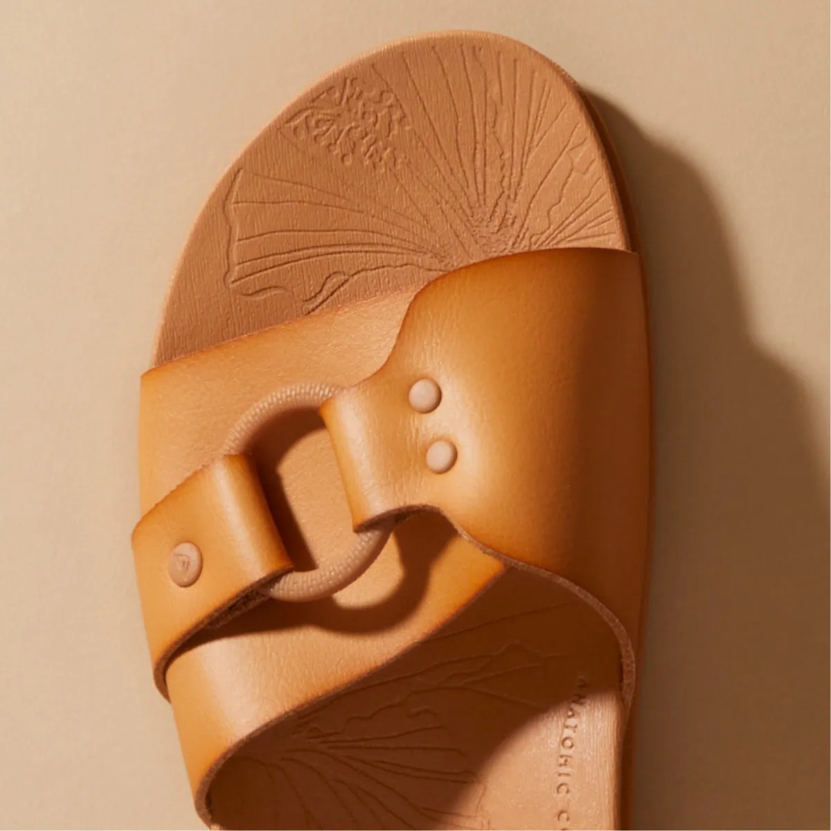 REEF Cushion Soho Cruz