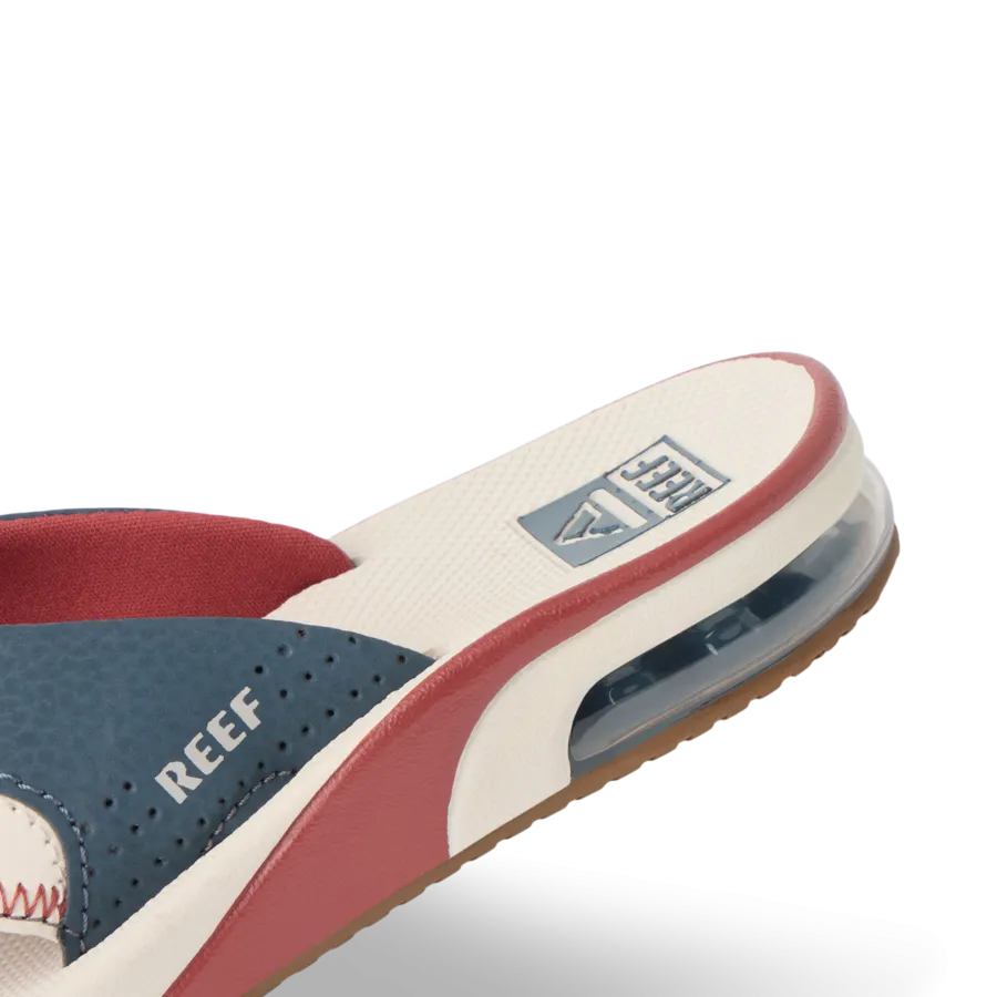 REEF Kids Fanning