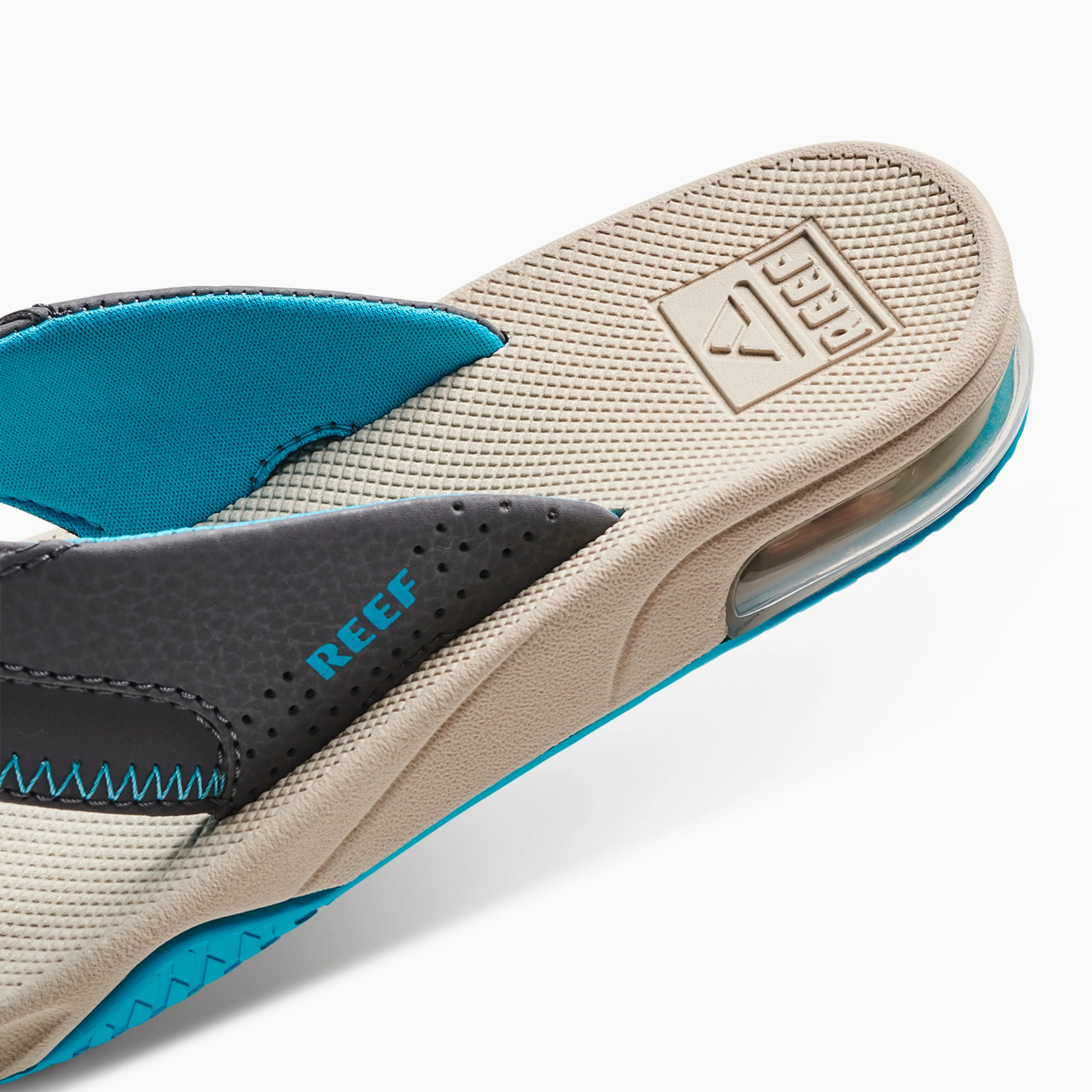REEF Kids Fanning