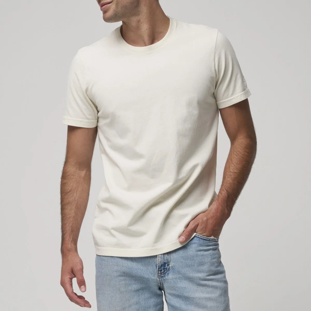 REEF Marte Short Sleeve Tee