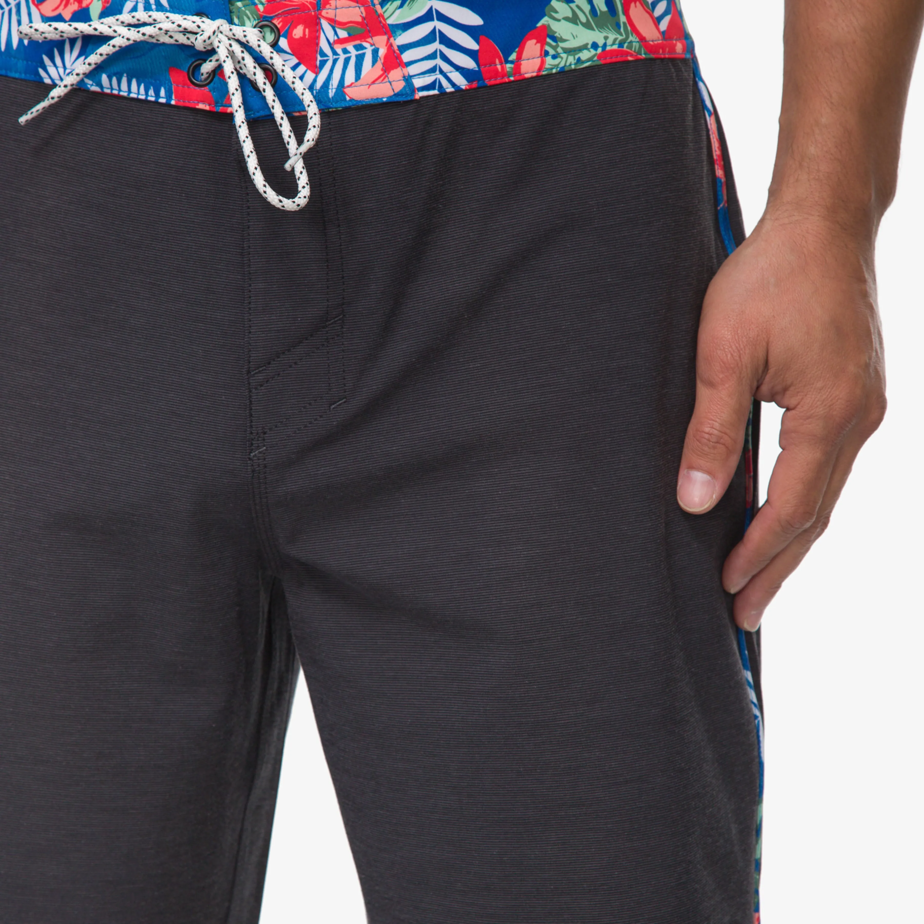 REEF Mullen F/W Wvn Short
