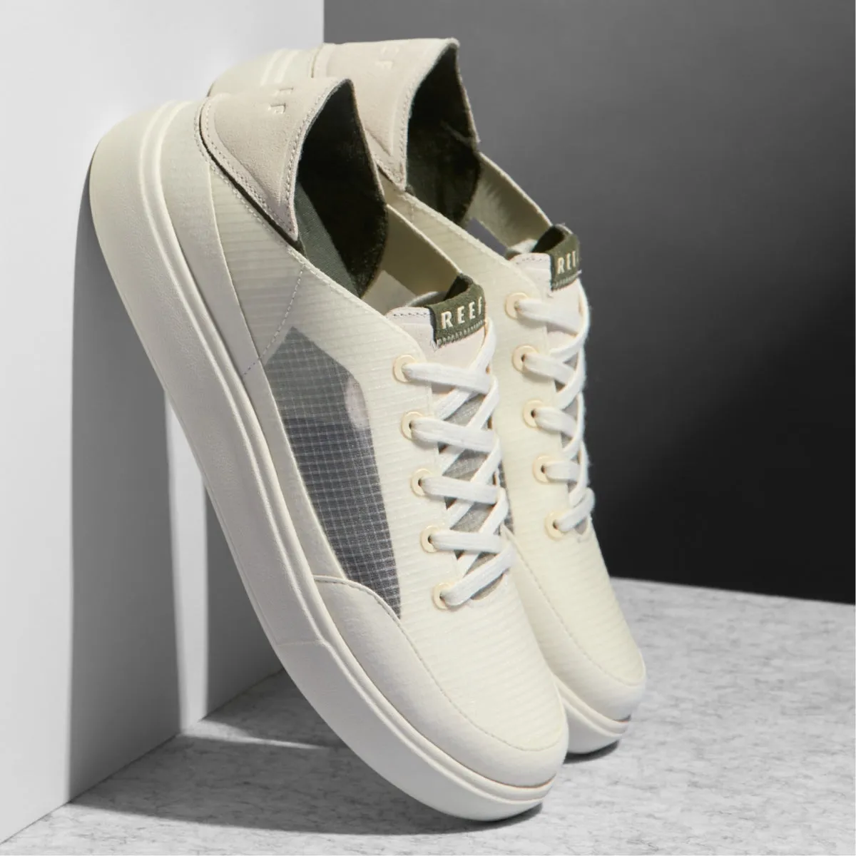 REEF Swellsole Navigator
