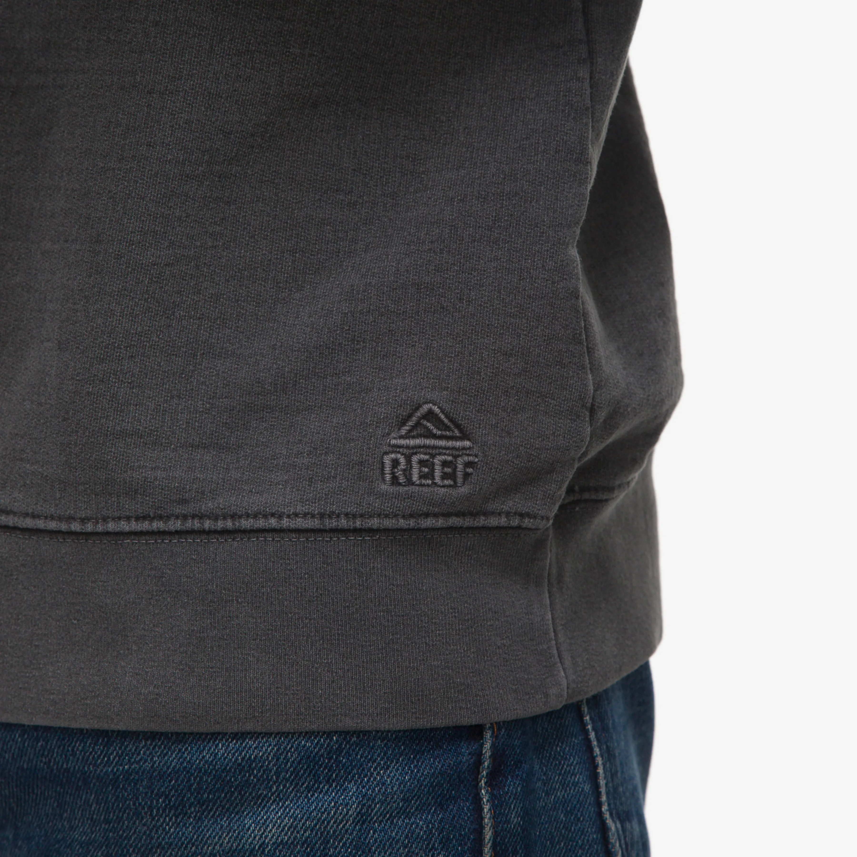 REEF Vivas Crewneck Pullover